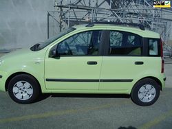 Groen, metallic lak Gebruikt 2004 Fiat Panda Active Hatchback | € 1.850 (Iets duurder)