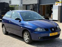 Blauw Gebruikt 2002 Seat Ibiza Sport Hatchback | € 900 (Eerlijke prijs)