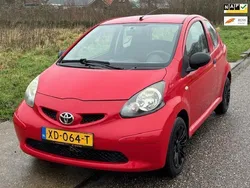Rood Gebruikt 2008 Toyota Aygo Hatchback | € 1.999 (Goede deal)