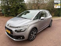 Grijs (metallic) Gebruikt 2017 Citroën C4 Picasso PureTech MPV | € 7.650 (Goede deal)