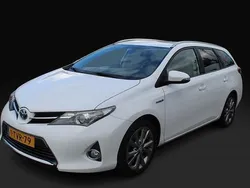 Wit Gebruikt 2014 Toyota Auris Hatchback | € 8.950 (Eerlijke prijs)