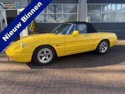 Geel Gebruikt 1992 Alfa Romeo Spider Cabriolet | € 17.950