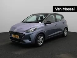 Blauw Gebruikt 2024 Hyundai i10 Premium Hatchback | € 18.740 (Eerlijke prijs)