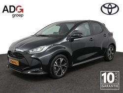 Zwart Gebruikt 2024 Toyota Yaris Edition Hatchback | € 24.950 (Eerlijke prijs)
