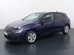 Blauw Gebruikt 2023 VW Golf VIII Business Hatchback | € 26.840 (Eerlijke prijs)