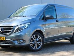 Grijs Gebruikt 2018 Mercedes Vito MPV | € 24.500 (Eerlijke prijs)