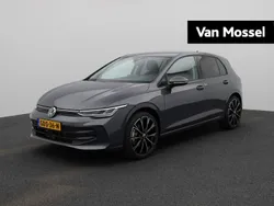 Grijs Gebruikt 2024 VW Golf VIII Edition Hatchback | € 33.900 (Eerlijke prijs)