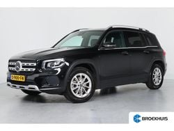 Zwart Gebruikt 2023 Mercedes GLB180 Business SUV | € 40.745 (Goede deal)