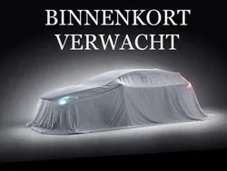 Grijs, metallic lak Gebruikt 2024 Volvo XC40 Core SUV | € 39.400 (Super prijs)