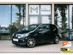 Zwart Gebruikt 2013 VW up! Highline Hatchback | € 4.995 (Eerlijke prijs)