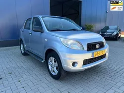 Grijs, metallic lak Gebruikt 2011 Daihatsu Terios SUV | € 6.749 (Eerlijke prijs)