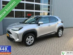 Grijs Gebruikt 2024 Toyota Yaris Cross SUV | € 27.950 (Goede deal)