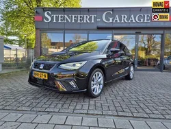 Zwart, metallic lak Gebruikt 2024 Seat Ibiza Business Hatchback | € 24.500 (Eerlijke prijs)