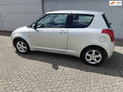 Grijs Gebruikt 2006 Suzuki Swift Hatchback | € 1.999 (Eerlijke prijs)