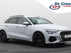 Wit Gebruikt 2022 Audi A3 Sportback e-tron Competition Sedan | € 30.950 (Goede deal)