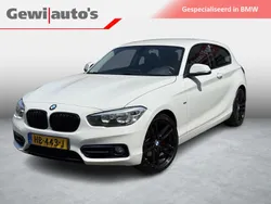 Wit Gebruikt 2015 BMW 120 Sport Line Hatchback | € 11.999 (Eerlijke prijs)