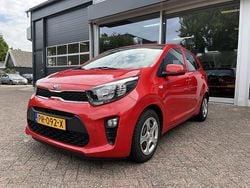 Rood Gebruikt 2017 Kia Picanto Comfort Hatchback | € 8.250 (Eerlijke prijs)