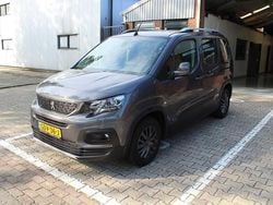 Grijs (metallic) Gebruikt 2020 Peugeot Partner Allure Van | € 18.250