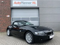 Zwart, metallic lak Gebruikt 2005 BMW Z4 Cabriolet | € 16.544 (Iets duurder)