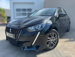 Zwart Gebruikt 2021 Peugeot 208 Active Hatchback | € 13.950 (Eerlijke prijs)
