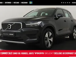 Zwart Gebruikt 2022 Volvo XC40 Inscription SUV | € 37.890 (Eerlijke prijs)
