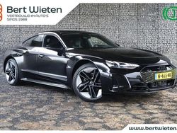 Zwart Gebruikt 2021 Audi e-tron GT quattro Competition Sedan | € 44.290