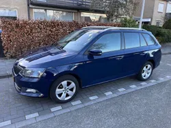 Blauw Gebruikt 2016 Skoda Fabia Stationwagen | € 6.450 (Goede deal)