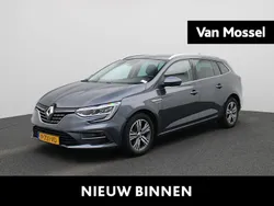 Grijs Gebruikt 2022 Renault Mégane GrandTour Intens Stationwagen | € 20.900 (Eerlijke prijs)