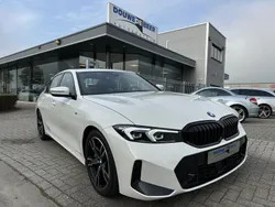 Wit Gebruikt 2023 BMW 330 M Sport Sedan | € 46.950 (Iets duurder)