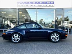 Blauw, metallic lak Gebruikt 1996 Porsche 911 Coupé | € 75.000