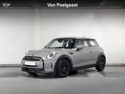 Moonwalk grey Gebruikt 2021 Mini Cooper Essential Hatchback | € 17.900 (Super prijs)