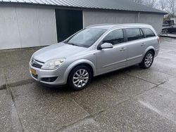 Grijs Gebruikt 2009 Opel Astra Cosmo Stationwagen | € 1.250 (Eerlijke prijs)