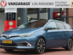Blauw Gebruikt 2015 Toyota Auris Hybrid Stationwagen | € 12.990 (Eerlijke prijs)