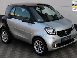Zilver, metallic lak Gebruikt 2019 Smart ForTwo Electric Drive Hatchback | € 10.945 (Eerlijke prijs)