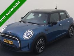 Blauw Gebruikt 2021 Mini Cooper Business Hatchback | € 22.900 (Duur)
