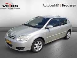 Grijs Gebruikt 2007 Toyota Corolla Anniversary Hatchback | € 3.750