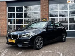 Zwart Gebruikt 2019 BMW 118 Executive Hatchback | € 23.750 (Iets duurder)
