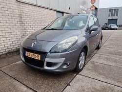 Grijs Gebruikt 2011 Renault Scénic III Dynamique MPV | € 2.450 (Super prijs)