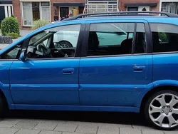Blauw Gebruikt 2003 Opel Zafira OPC MPV | € 500 (Super prijs)