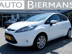 Wit Gebruikt 2009 Ford Fiesta Ghia Hatchback | € 3.490 (Eerlijke prijs)