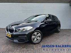 Zwart Gebruikt 2020 BMW 118 Hatchback | € 18.485 (Eerlijke prijs)