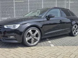 Zwart Gebruikt 2013 Audi A3 Hatchback | € 14.250 (Eerlijke prijs)