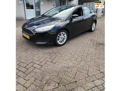 Zwart Gebruikt 2015 Ford Focus Trend Hatchback | € 5.400 (Eerlijke prijs)