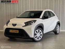 Wit Gebruikt 2023 Toyota Aygo Hatchback | € 15.950 (Eerlijke prijs)