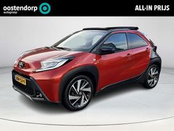 Rood Gebruikt 2023 Toyota Aygo X Envy SUV | € 19.990