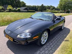 Zwart Gebruikt 2000 Jaguar XK8 Cabriolet | € 14.750 (Eerlijke prijs)