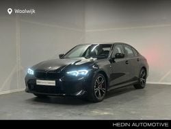 Zwart Gebruikt 2025 BMW 320e Shadowline Sedan | € 43.880 (Eerlijke prijs)