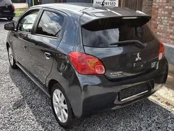 Grijs Gebruikt 2014 Mitsubishi Space Star Sedan | € 5.250 (Goede deal)