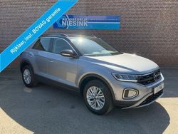 Overige Gebruikt 2022 VW T-Roc Life SUV | € 23.995 (Eerlijke prijs)