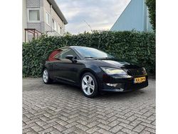 Zwart Gebruikt 2016 Seat Leon ST CONNECT Stationwagen | € 12.450 (Goede deal)